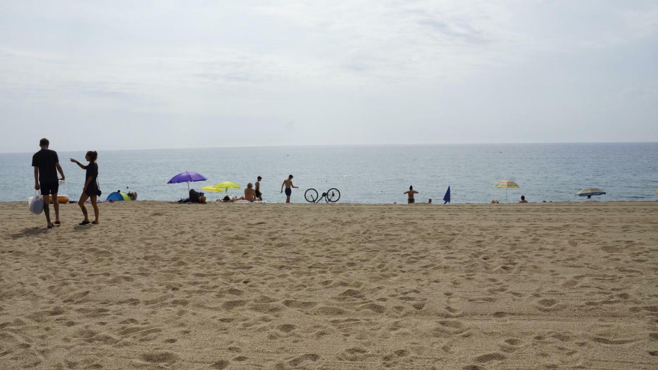 Апартаменты Blanes Beach Экстерьер фото